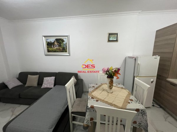 Vlore, shitet apartament 1+1+Ballkon Kati 2, 150.000 € (Rruga Murat Tërbaçi, Vlorë)