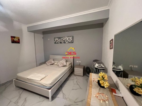 Vlore, shitet apartament 1+1+Ballkon Kati 2, 150.000 € (Rruga Murat Tërbaçi, Vlorë)