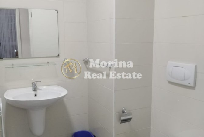 Tirane, jepet me qera apartament 2+1 Kati 2, 92 m² 600 € (21Dhjetori)