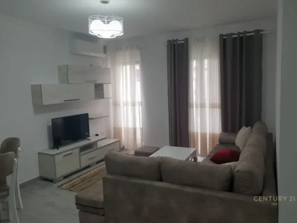 Tirane, jepet me qera apartament 2+1 Kati 3, 90 m² 700 € (don bosko)