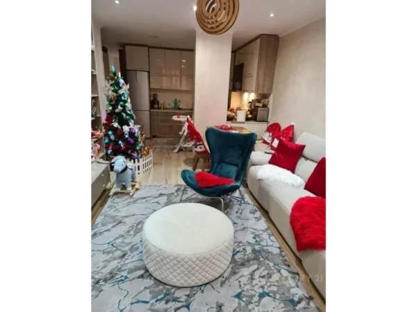 Tirane, shes apartament 2+1+Aneks+Ballkon Kati 5, 115 m² 220.000 € (Rruga Bardhyl)