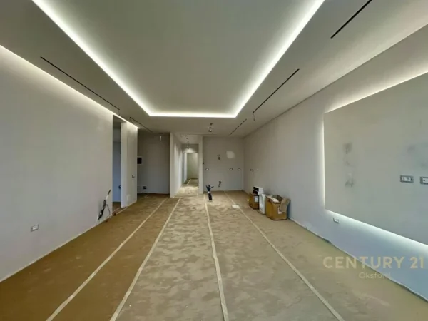 Tirane, shitet 2+1 Kati 9, 145 m² 600.000 € (Tirana, Albania)