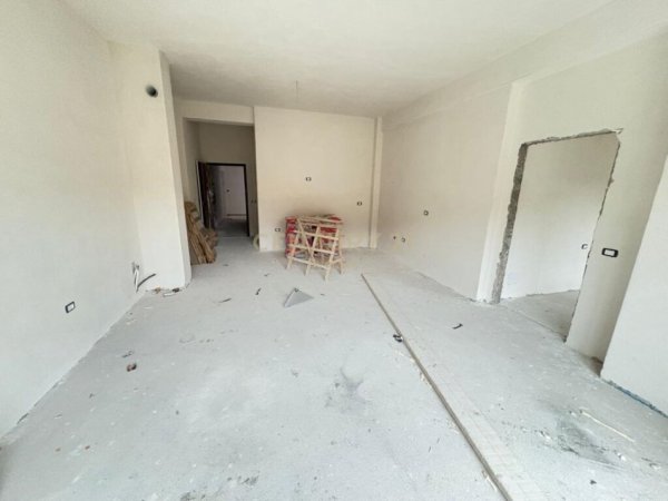 Tirane, shitet apartament 1+1 Kati 4, 81 m² 162.380 € (Rruga &quot;Hamdi Garunja&quot; Tirana, Albania)