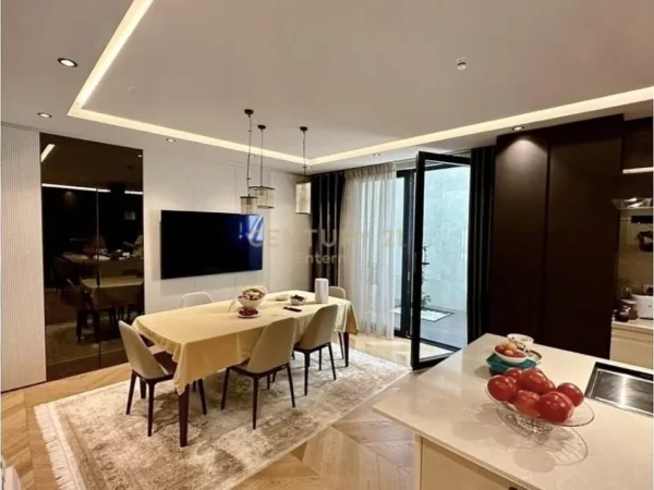 Tirane, shitet Vile 3+1+Ballkon Kati 2, 271 m² 1.000.000 € (Lunder Tirana, Albania)