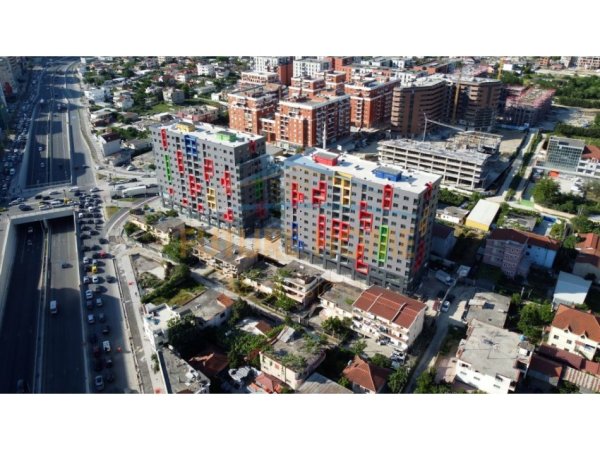 Tirane, shitet apartament 2+1 Kati 4, 123 m² 210.222 € (UNAZA RE)  UNA26422
