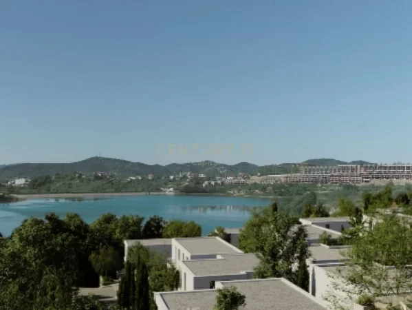 Tirane, shes apartament 3+1+Aneks+Ballkon , 178 m² (Farkë)