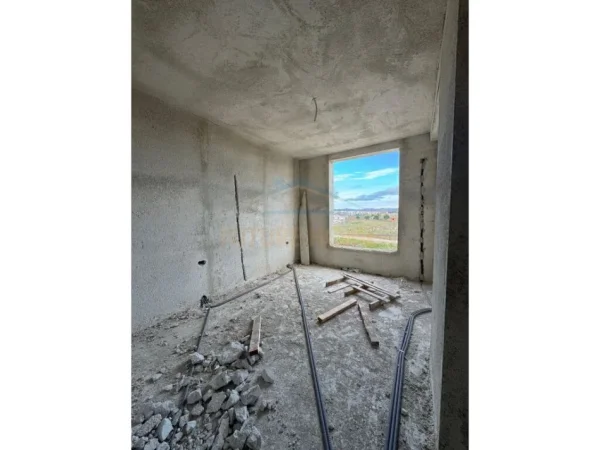 Durres, shitet apartament 1+1 Kati 1, 63 m² 155.000 € (Gjiri i Lalezit)