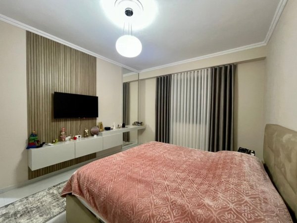 Tirane, jepet me qera apartament 2+1+Ballkon Kati 7, 107 m² 600 € (Astir, Kompleksi Urban Gate)