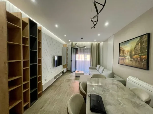 Tirane, jepet me qera apartament 2+1 Kati 1, 110 m² 650 € (Astir, Oasis Residence)