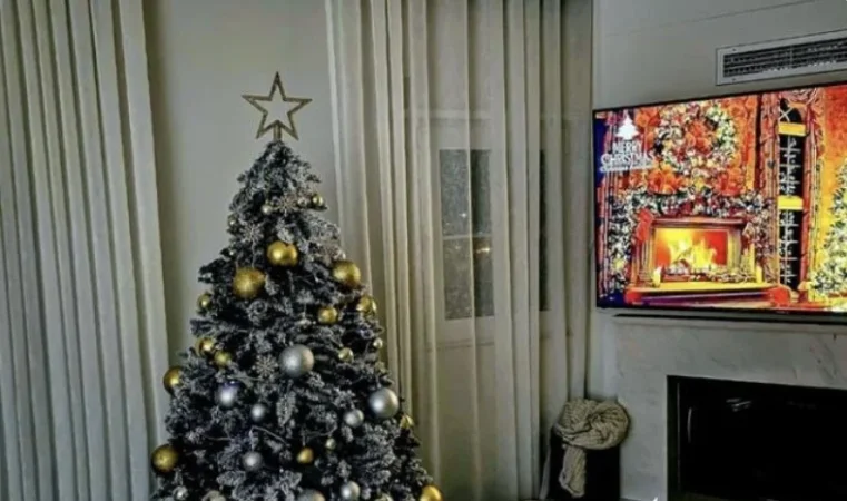 Tirane, shitet apartament 2+1+Ballkon Kati 4, 172 m² 216.000 € (Rruga e Dajtit)