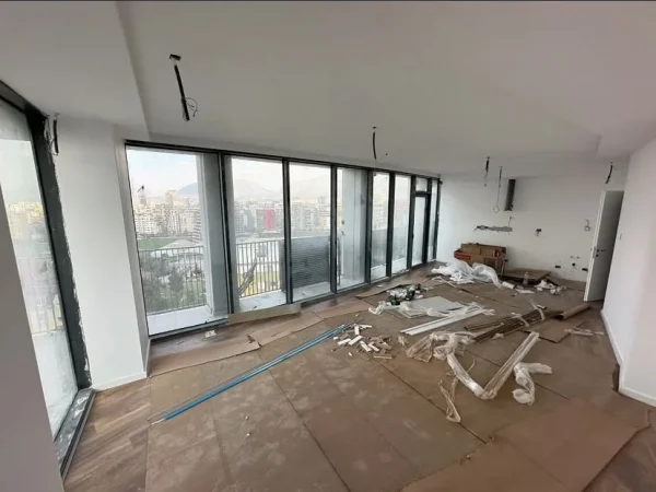 Tirane, jepet me qera apartament 2+1 Kati 9, 120 m² 1.000 € (Lake View - Liqeni Artificial)