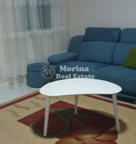 Tirane, jepet me qera shtepi 3+1 Kati 3, 136 m² 700 € (Don Bosko)