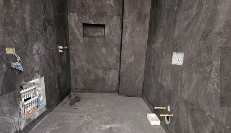 Tirane, shitet apartament 2+1 Kati 5, 107 m² (Pazari Ri)