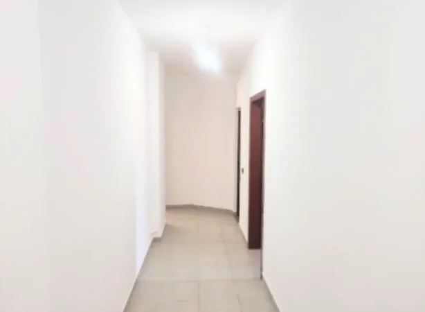 Tirane, shitet apartament 2+1 Kati 5, 80 m² 95.000 € (Rruga Muhamed Deliu)