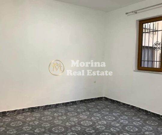 Tirane, jepet me qera shtepi 1+1 Kati 1, 40 m² 220 € (Kodra Priftit)