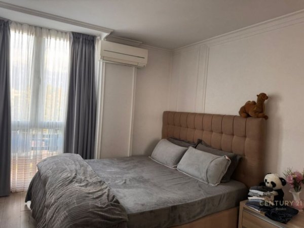 Tirane, shes apartament 2+1+Ballkon Kati 5, 115 m² 220.000 € (Rruga Bardhyl)