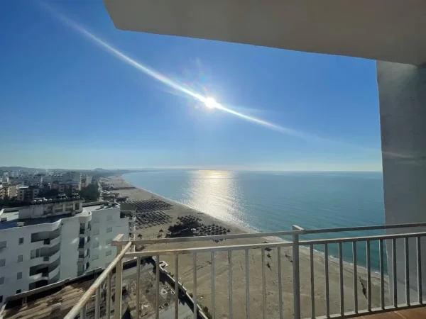 Durres, shitet apartament 2+1+Ballkon Kati 12, 96 m² 160.000 € (shkembi kavajes)