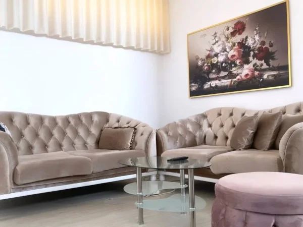 Tirane, shitet apartament 2+1 , 85 m² 110.000 € (Jordan Misja)