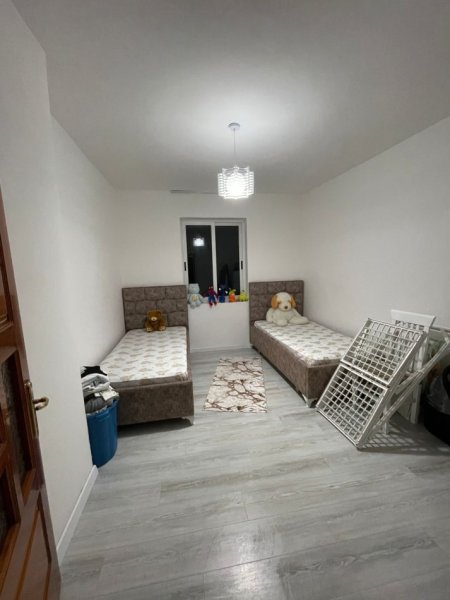 Durres, shitet apartament 2+1+Ballkon Kati 4, 78 m² 85.000 € (Markata Durres)