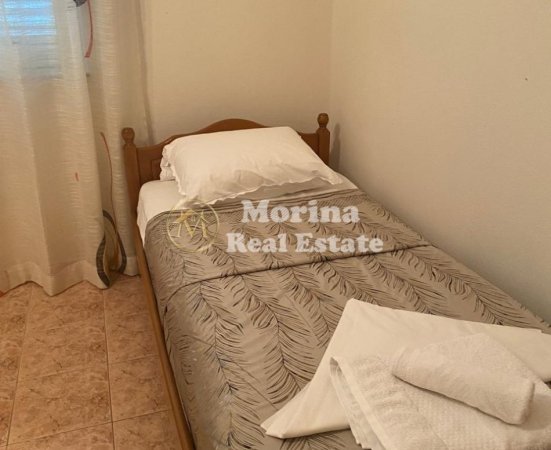 Tirane, jepet me qera apartament 3+1 Kati 2, 120 m² 650 € (Shkolla e Baletit/Rruga Petro Nini Luarasi)