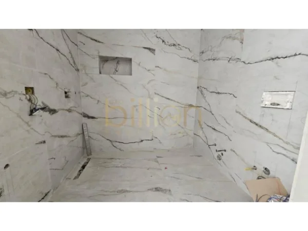 Tirane, shitet apartament 2+1 Kati 5, 107 m² 281.000 € (pazari i ri, Tirana, Albania)