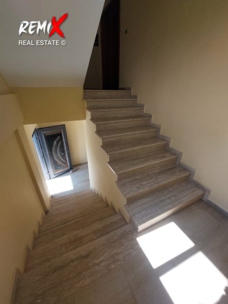 Durres Plazh, shitet Vile 2 Katshe Kati 2, 120.000 € 