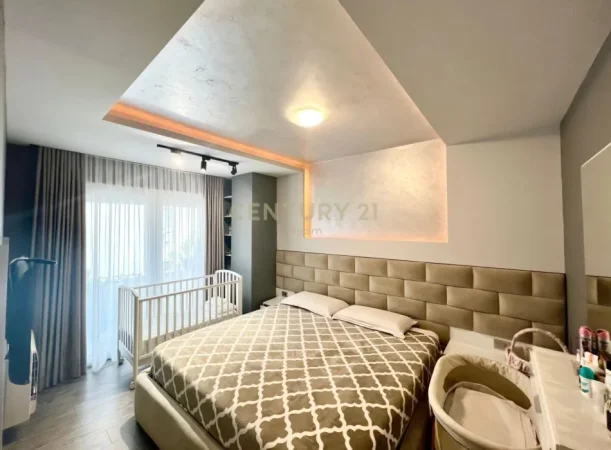 Tirane, shitet 2+1 Kati 4, 98 m² 220.000 € (Liqeni I Thate)