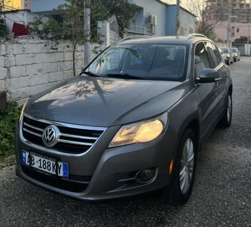 Okazion 2009 Volkswagen Tiguan 2.0 Benzin Automatik 150.000 km 5.500 €