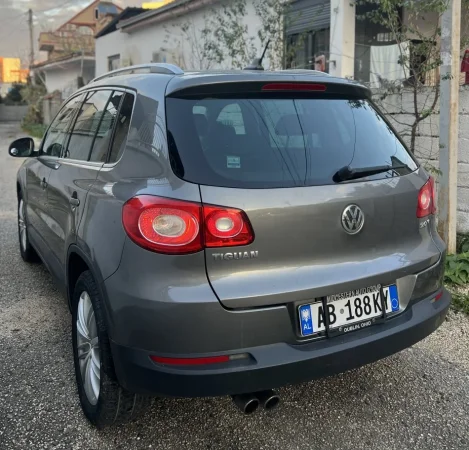 Okazion 2009 Volkswagen Tiguan 2.0 Benzin Automatik 150.000 km 5.500 €