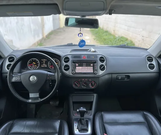 Okazion 2009 Volkswagen Tiguan 2.0 Benzin Automatik 150.000 km 5.500 €