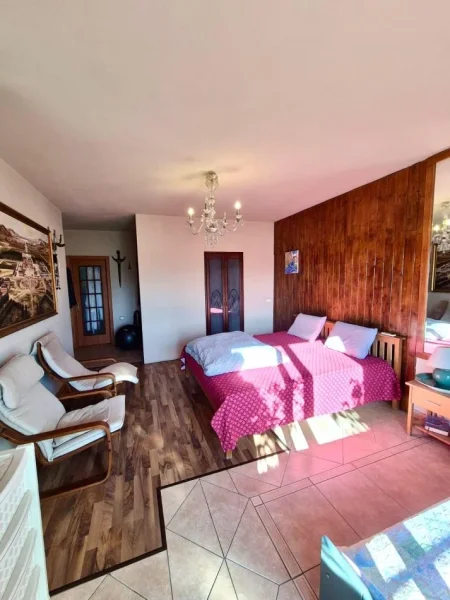 Tirane, shes apartament 2+1+Ballkon Kati 12, 100 m² 190.000 € (KOMUNA E PARISIT)