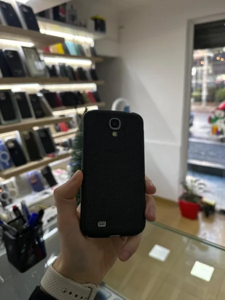 Tirane, shes Celular-Smartphone SAMSUNG S4