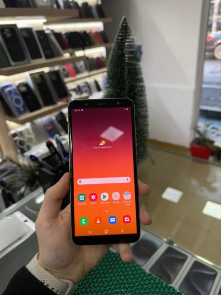 Tirane, shes Celular-Smartphone SAMSUNG A6+