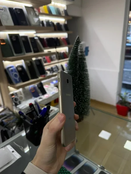 Tirane, shes Celular-Smartphone SAMSUNG J6 (2 KARTA)