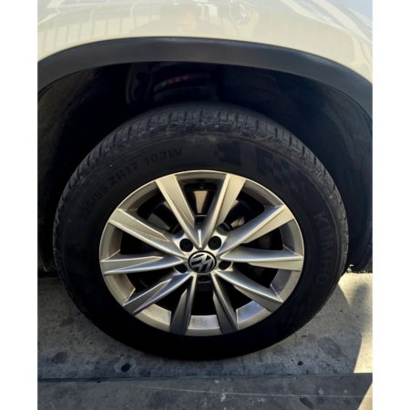 Tirane, shes SUV | Fuoristrad | Xhip Volkswagen TIGUAN 2015 Nafte, e bardhë tiptronik 145.000 km 13.300 €