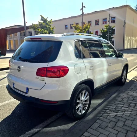 Tirane, shes SUV | Fuoristrad | Xhip Volkswagen TIGUAN 2015 Nafte, e bardhë tiptronik 145.000 km 13.300 €