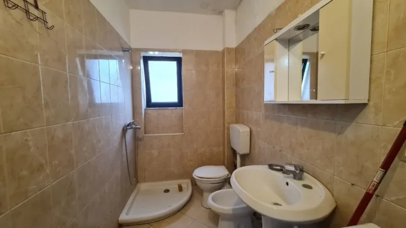 Tirane, shitet apartament 1+1+Aneks+Ballkon Kati 3, 66 m² 110.000 € (brryli)