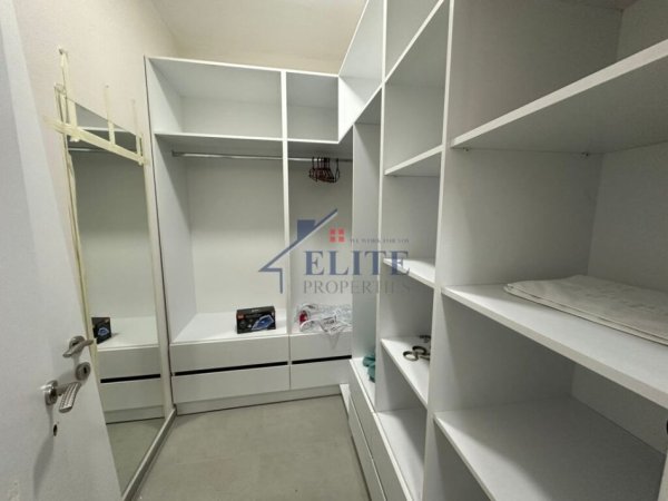 Tirane, jepet me qera apartament 1+1+Ballkon Kati 2, 56 m² 600 € (Kopshti Botanik)