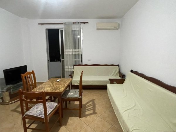 Vlore, jepet me qera apartament 1+1 Kati 8, 70 m² 250 € (Skele afer &quot;Rosman Lala&quot;)