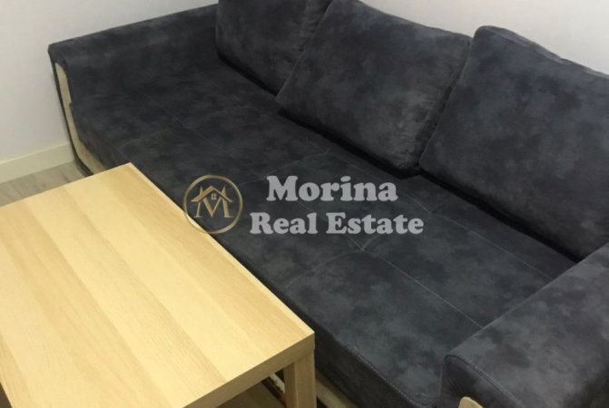 Tirane, jepet me qera garsonier 1+1 Kati 3, 22 m² 250 € (Rruga Dritan Hoxha)