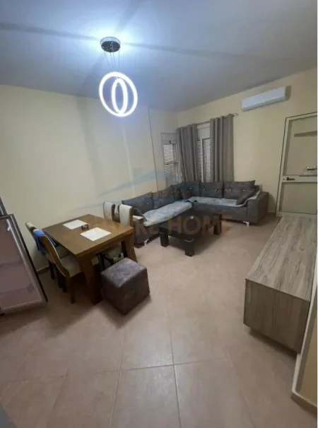 Durres, Shkembi Kavajes shitet apartament 1+1 Kati 2, 53 m² 80.000 €