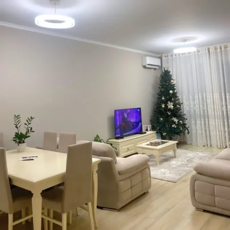 Tirane, shitet apartament 3+1 , (Vilat Gjermane)