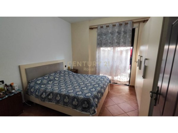 Tirane, jepet me qera apartament 1+1 Kati 2, 60 m² 330 € (rruga e dajtit fresk)
