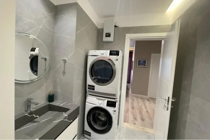 Tirane, jepet me qera apartament 2+1 Kati 4, 97 m² 900 € (Tefta Tashko, Pazari i Ri)
