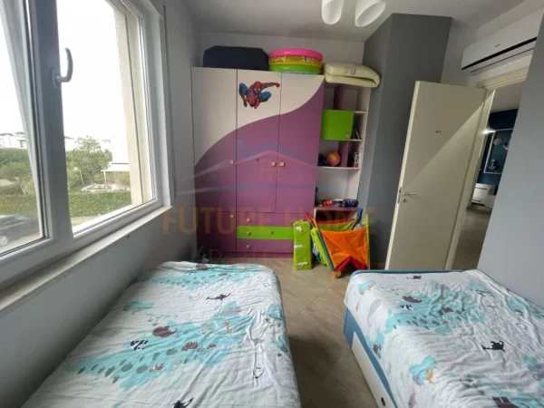 Durres, shitet apartament 2+1+Ballkon Kati 2, 90 m² 190.000 € (GJIRI I LALEZIT)