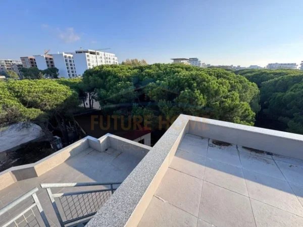 Durres, shitet apartament 2+1+Ballkon Kati 3, 118 m² 195.000 € (GOLEM MALI I ROBIT)