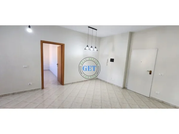 Durres, shitet apartament 2+1 Kati 2, 90 m² 95.000 € (Plazh Iliria, Durres)