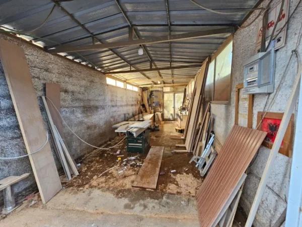 Tirane, shitet shtepi 1 Katshe , 386 m² 155.000 € (Ardeno, Kashar)