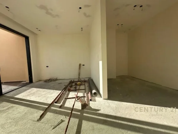 Tirane, shitet 3 Katshe Kati 0, 333 m² 550.000 € (Mjull Bathore)