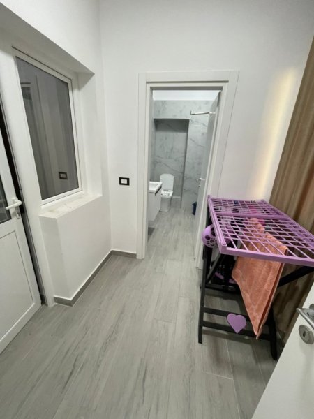 Tirane, shitet apartament 1+1 Kati 3, 44 m² 98.000 € (RRUGA DON BOSKO)